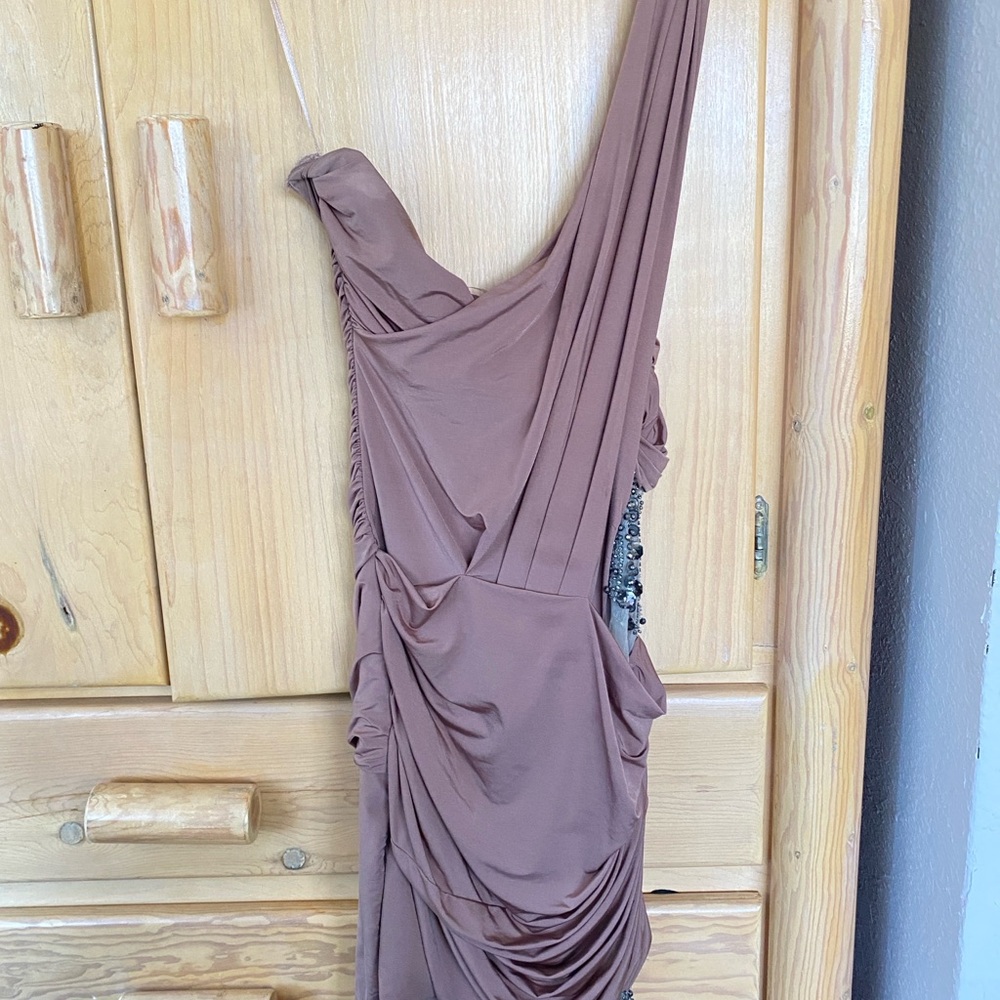 Elegant One-Shoulder Dress